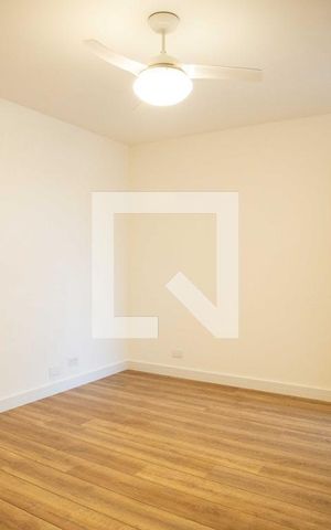 Casa para alugar com 200m², 3 quartos e 2 vagasQuarto Suíte