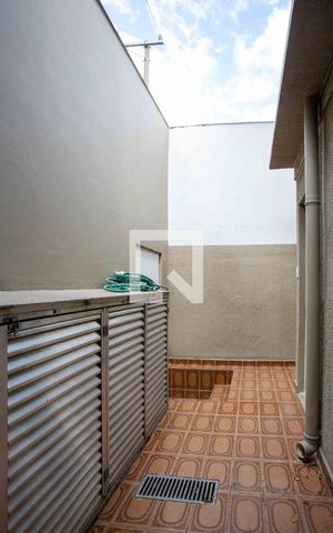 Casa para alugar com 200m², 3 quartos e 2 vagasÁrea comum