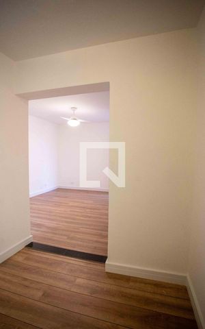Casa para alugar com 200m², 3 quartos e 2 vagasCloset da suíte