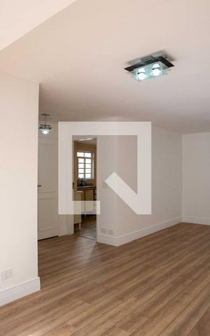 Casa para alugar com 200m², 3 quartos e 2 vagasSala