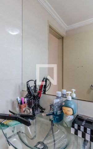 Apartamento à venda com 83m², 3 quartos e 2 vagas Apartamento à venda com 83m², 3 quartos e 2 vagasBanheiro