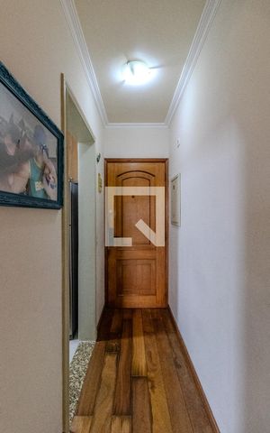 Apartamento à venda com 83m², 3 quartos e 2 vagas Apartamento à venda com 83m², 3 quartos e 2 vagasCorredor