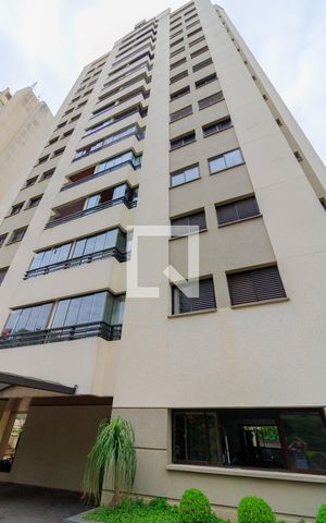 Apartamento à venda com 83m², 3 quartos e 2 vagas Apartamento à venda com 83m², 3 quartos e 2 vagasFachada