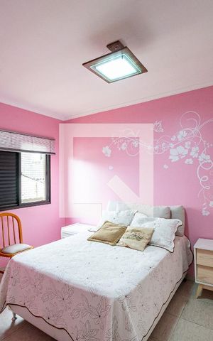 Casa à venda com 170m², 3 quartos e 2 vagas Casa à venda com 170m², 3 quartos e 2 vagasSuíte 3