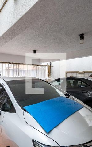 Casa à venda com 170m², 3 quartos e 2 vagas Casa à venda com 170m², 3 quartos e 2 vagasGaragem