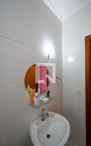 Casa à venda com 170m², 3 quartos e 2 vagas Casa à venda com 170m², 3 quartos e 2 vagasBanheiro da Suíte 3
