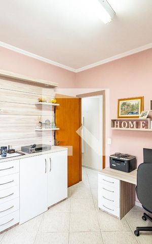 Casa à venda com 170m², 3 quartos e 2 vagas Casa à venda com 170m², 3 quartos e 2 vagasSuíte 2