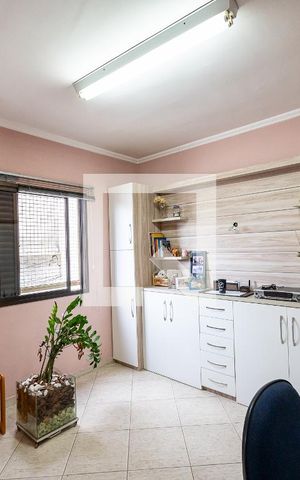 Casa à venda com 170m², 3 quartos e 2 vagas Casa à venda com 170m², 3 quartos e 2 vagasSuíte 2