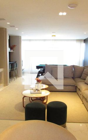 Apartamento à venda com 252m², 4 quartos e 4 vagasSala de TV