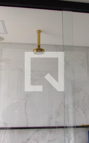 Apartamento à venda com 252m², 4 quartos e 4 vagasBanheiro da Suíte 1