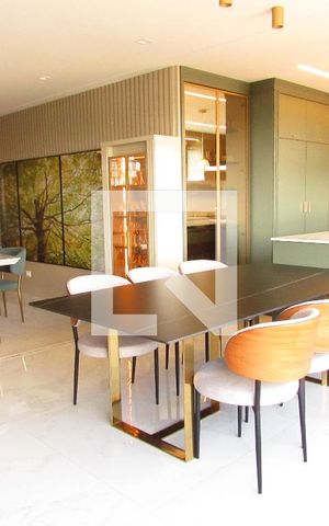 Apartamento à venda com 252m², 4 quartos e 4 vagasSala de Jantar