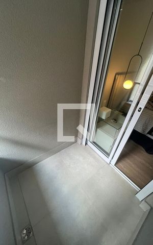 Apartamento para alugar com 82m², 2 quartos e 1 vaga Apartamento para alugar com 82m², 2 quartos e 1 vagaVaranda