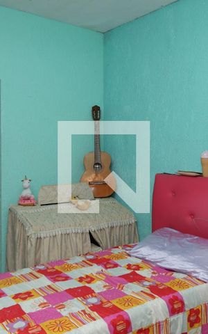 Casa à venda com 27m², 3 quartos e sem vagaQuarto 1