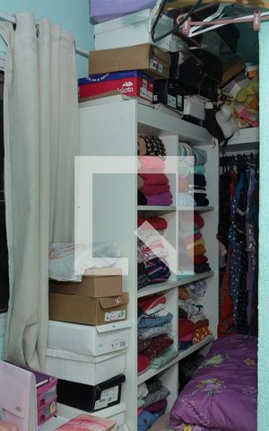 Casa à venda com 27m², 3 quartos e sem vagaQuarto 1