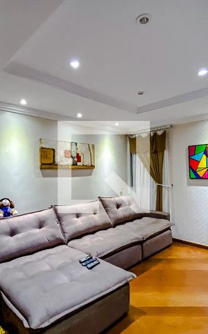 Apartamento à venda com 241m², 4 quartos e 4 vagasSala de TV