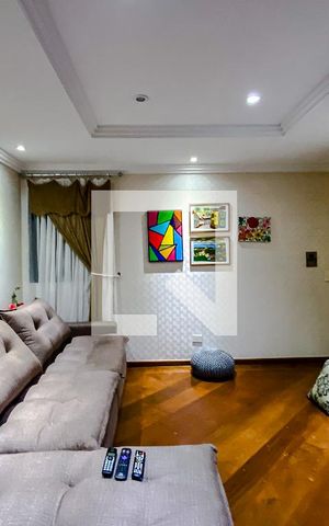 Apartamento à venda com 241m², 4 quartos e 4 vagasSala de TV