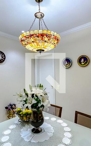 Apartamento à venda com 241m², 4 quartos e 4 vagasCopa