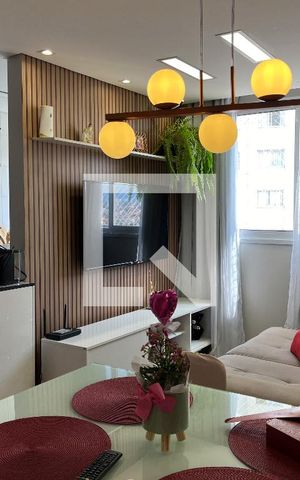 Apartamento à venda com 43m², 2 quartos e 1 vaga Apartamento à venda com 43m², 2 quartos e 1 vagaSala