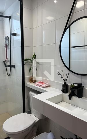 Apartamento à venda com 43m², 2 quartos e 1 vaga Apartamento à venda com 43m², 2 quartos e 1 vagaBanheiro