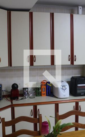 Casa à venda com 191m², 3 quartos e 3 vagasCozinha