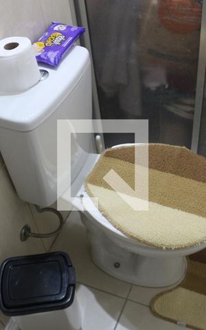 Casa à venda com 191m², 3 quartos e 3 vagasBanheiro 2