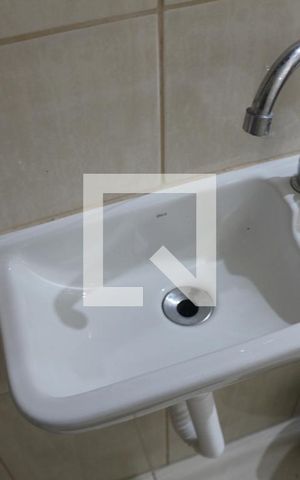Casa à venda com 191m², 3 quartos e 3 vagasBanheiro 2