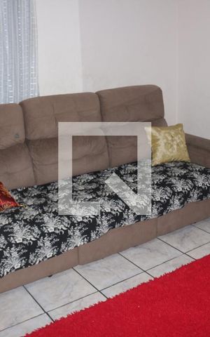 Casa à venda com 191m², 3 quartos e 3 vagasSala