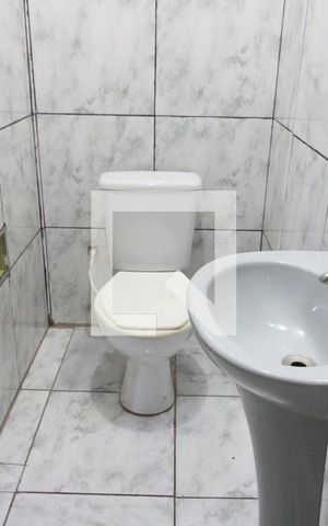 Casa à venda com 50m², 1 quarto e sem vagaBanheiro