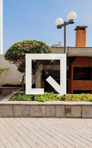 Apartamento à venda com 214m², 3 quartos e 3 vagas Apartamento à venda com 214m², 3 quartos e 3 vagasChurrasqueira