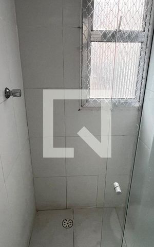Studio para alugar com 33m², 1 quarto e sem vaga Studio para alugar com 33m², 1 quarto e sem vagaBanheiro