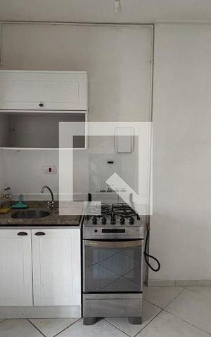 Studio para alugar com 33m², 1 quarto e sem vaga Studio para alugar com 33m², 1 quarto e sem vagaCozinha