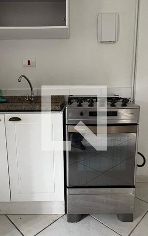 Studio para alugar com 33m², 1 quarto e sem vaga Studio para alugar com 33m², 1 quarto e sem vagaCozinha