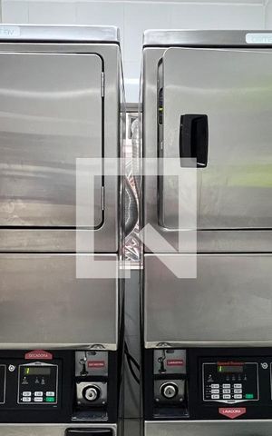 Studio para alugar com 33m², 1 quarto e sem vaga Studio para alugar com 33m², 1 quarto e sem vagaLavanderia