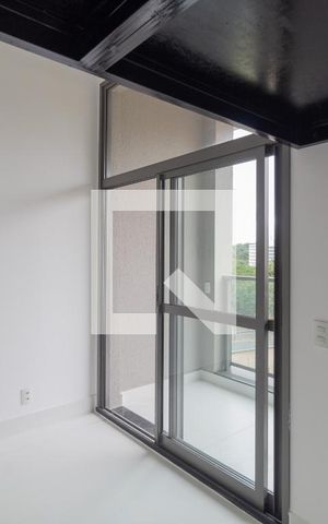Studio à venda com 26m², 1 quarto e sem vaga Studio à venda com 26m², 1 quarto e sem vagaSala