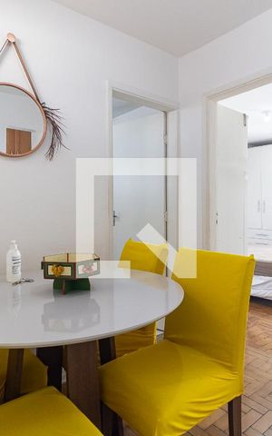 Apartamento à venda com 50m², 1 quarto e sem vaga Apartamento à venda com 50m², 1 quarto e sem vagaSala de Jantar