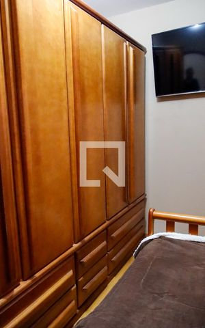 Casa à venda com 475m², 4 quartos e 8 vagas Casa à venda com 475m², 4 quartos e 8 vagasQuarto 1