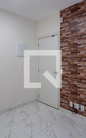 Apartamento para alugar com 43m², 2 quartos e 1 vaga Apartamento para alugar com 43m², 2 quartos e 1 vagaSala
