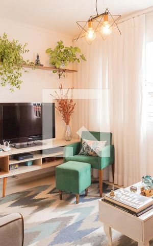 Casa à venda com 135m², 3 quartos e 2 vagasSala