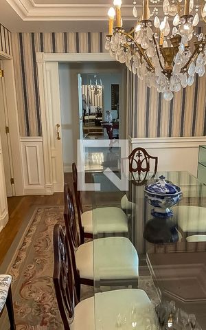 Apartamento à venda com 329m², 3 quartos e 3 vagas Apartamento à venda com 329m², 3 quartos e 3 vagasSala
