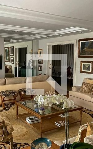 Apartamento à venda com 329m², 3 quartos e 3 vagas Apartamento à venda com 329m², 3 quartos e 3 vagasSala