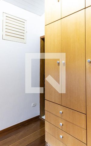 Casa à venda com 300m², 3 quartos e sem vaga Casa à venda com 300m², 3 quartos e sem vagaCloset do Quarto 2 - Suite