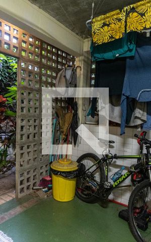 Casa à venda com 300m², 3 quartos e sem vaga Casa à venda com 300m², 3 quartos e sem vagaÁrea de Serviço