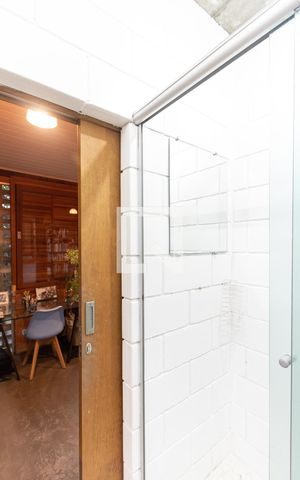 Casa à venda com 300m², 3 quartos e sem vaga Casa à venda com 300m², 3 quartos e sem vagaBanheiro do Quarto 3 - Suite