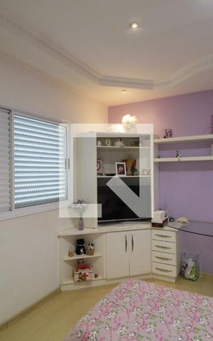 Casa para alugar com 370m², 5 quartos e 4 vagasSuíte 1