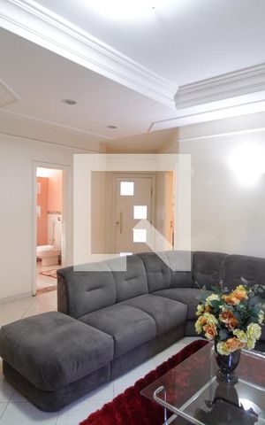 Casa para alugar com 370m², 5 quartos e 4 vagasSala de TV