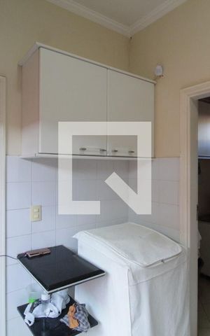 Casa para alugar com 370m², 5 quartos e 4 vagasÁrea de Serviço