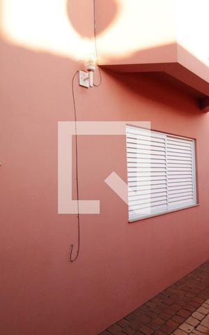 Casa para alugar com 370m², 5 quartos e 4 vagasCorredor