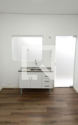 Studio para alugar com 35m², 1 quarto e sem vagaSala/Cozinha