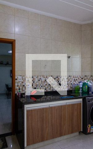Casa à venda com 257m², 3 quartos e 3 vagas Casa à venda com 257m², 3 quartos e 3 vagasEspaço Gourmet / Área de Serviço