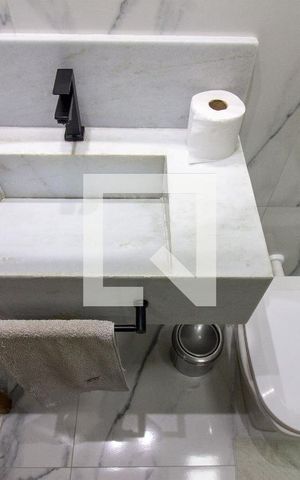 Casa à venda com 257m², 3 quartos e 3 vagas Casa à venda com 257m², 3 quartos e 3 vagasDetalhe Banheiro da Suíte Master